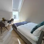 Luise Luxe * Reval